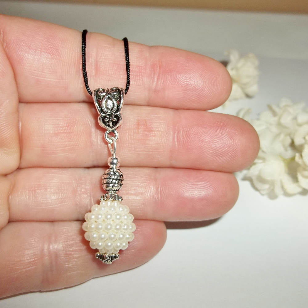 Cream Pearl Necklace Beaded Adjustable Pendant Charm Modern Preppy Style 4850 - Picture 6 of 11